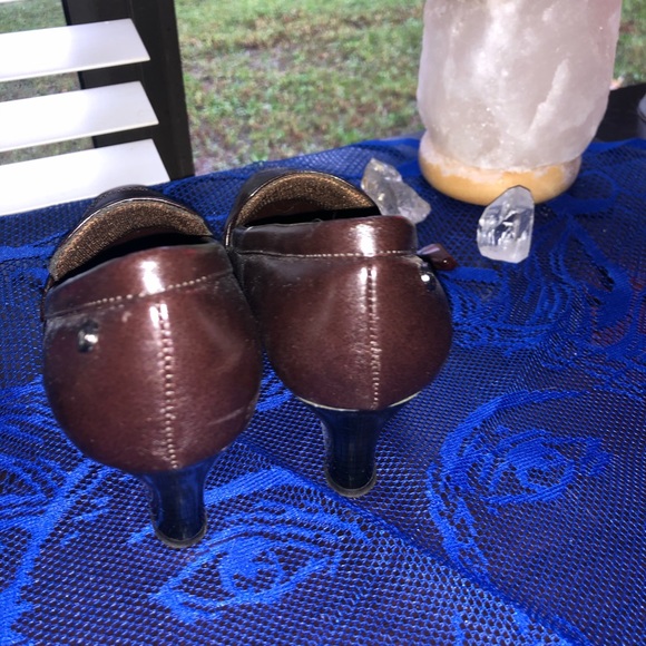 2/$17🤑Elegant Brown Dress Heels Sz 6 - Picture 5 of 7
